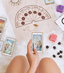 la divinazione con le carte